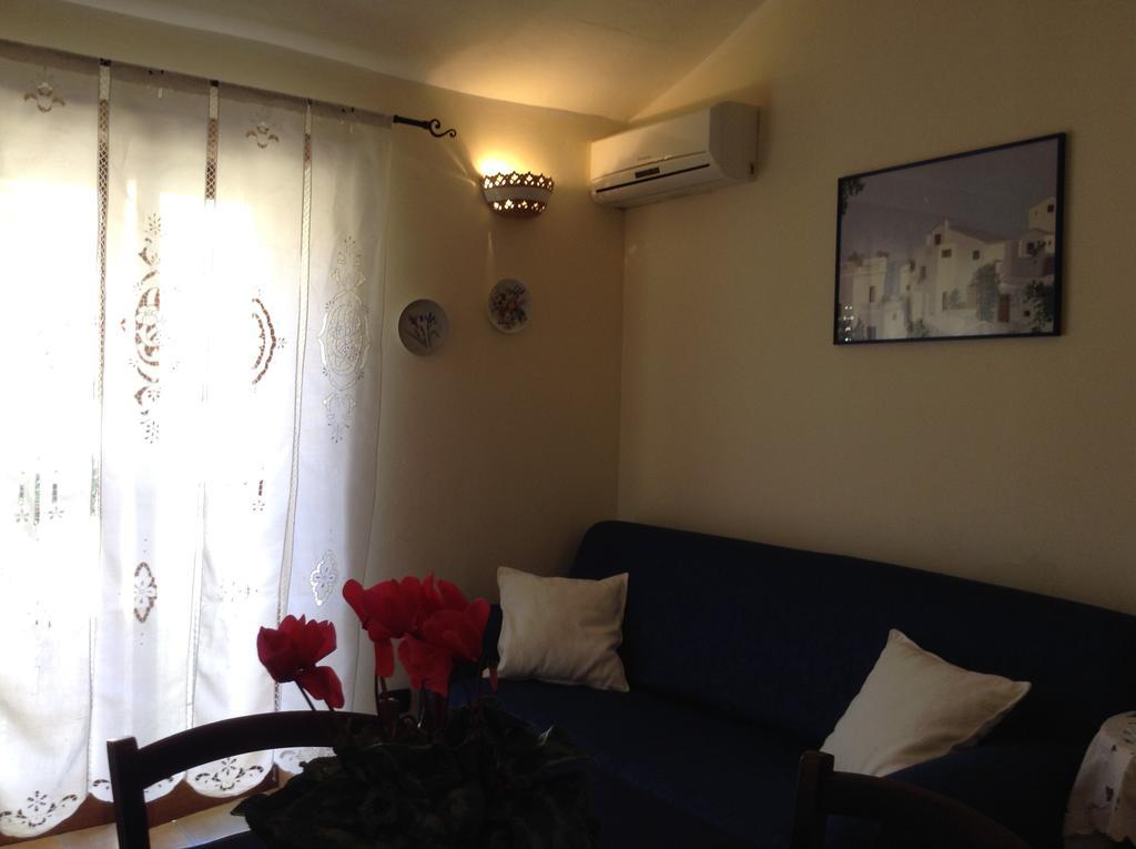 Bluebell House Villa Чефалу Екстериор снимка